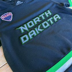 Adidas UND Fighting Hawks Youth Hockey Jersey