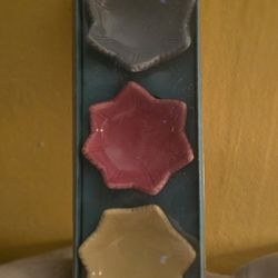 Set of 3 Vintage Ceramic Egg Holders Multi Colors New in Box