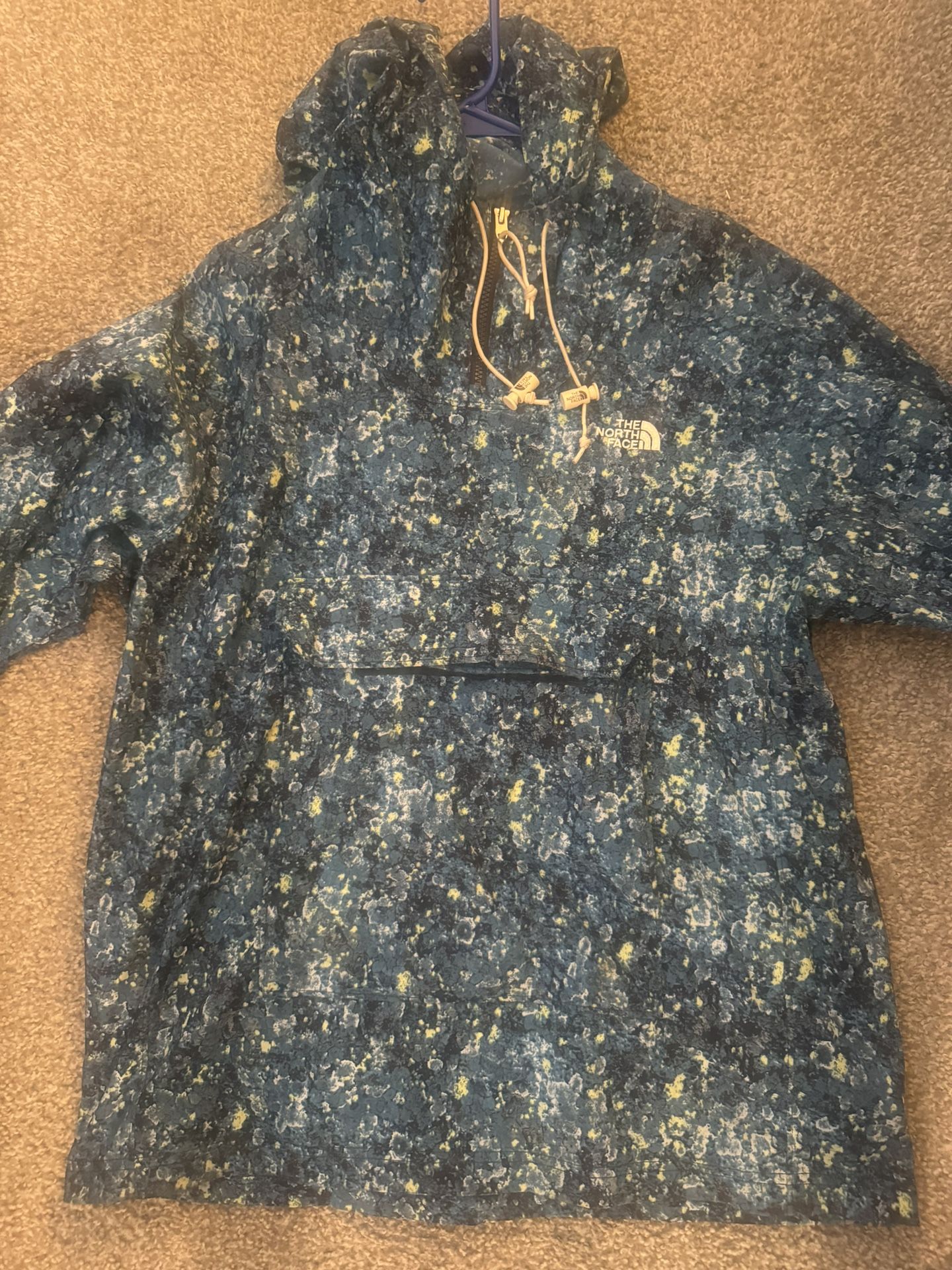 North face Windbreaker