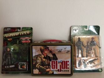 GI Joe Lunchbox & Action Figures