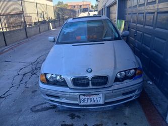 1999 BMW 323i