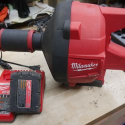 Milwaukee Drain snake 2772-20 with battery and charger pre owned 876074-1