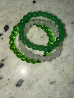 Green and White Beaded Stretch Bracelets Set