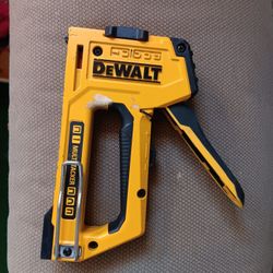 Dewalt Multi Tacker