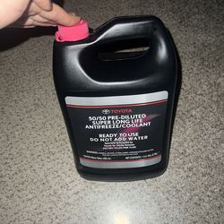 Toyota 50/50 pink coolant