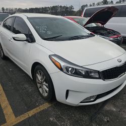 2017 Kia Forte S Sedan