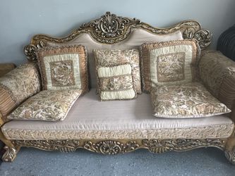 Vintage Living Room