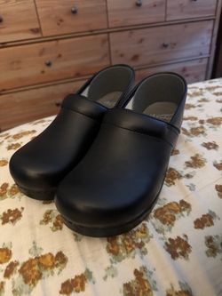 Dansko Black Leather Professional Clogs