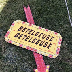 BETELGUESE SIGN from BEETLEJUICE The MOVIE LAWN ART 