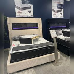 California King  / King /  Queen Flame Visualizer Bed Frame - Mattress Sold Separately 