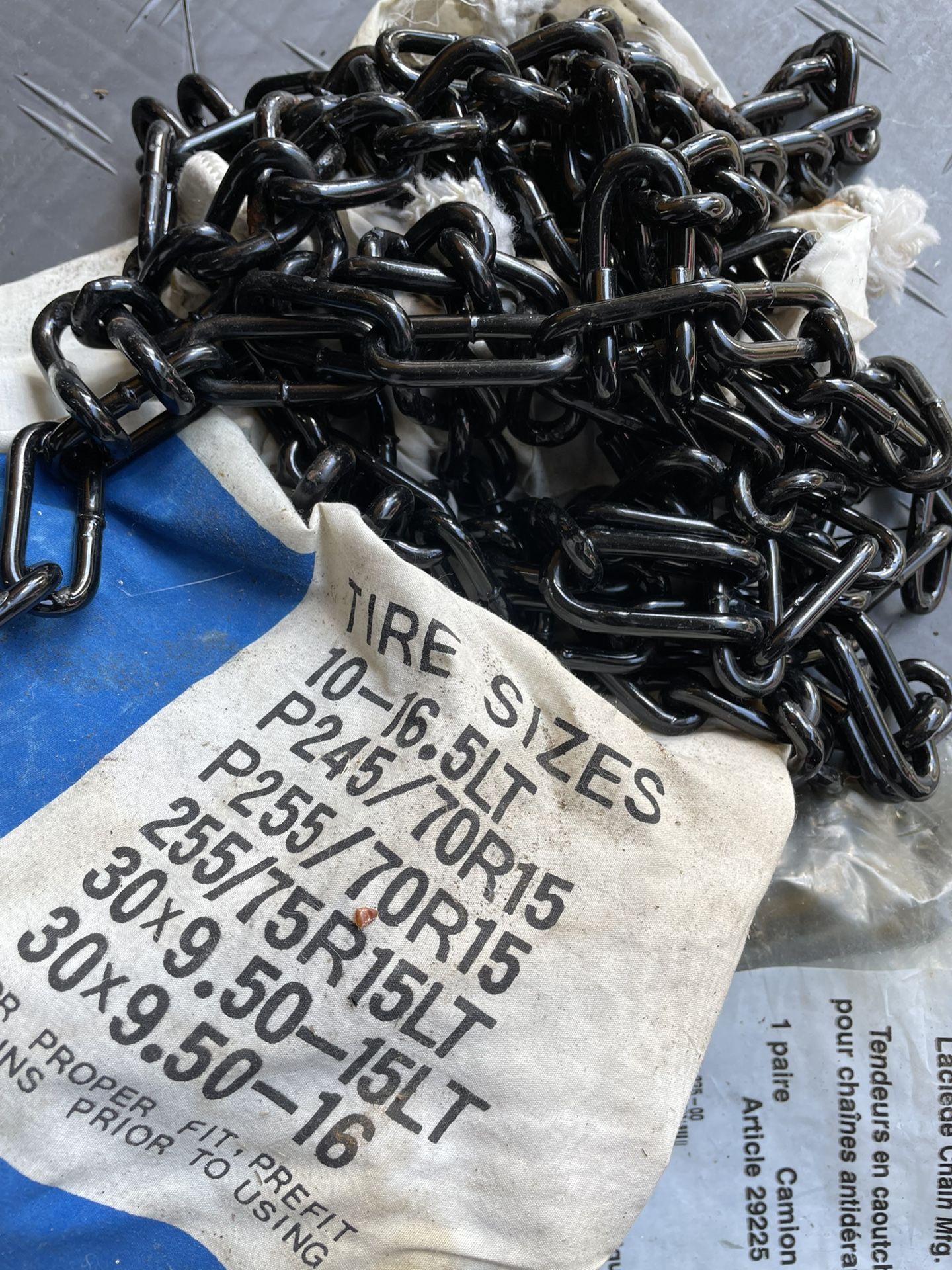 Unused Snow Truck Tire Chains 2229R 1pair