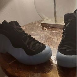 Size 11 Foamposites Like NEW