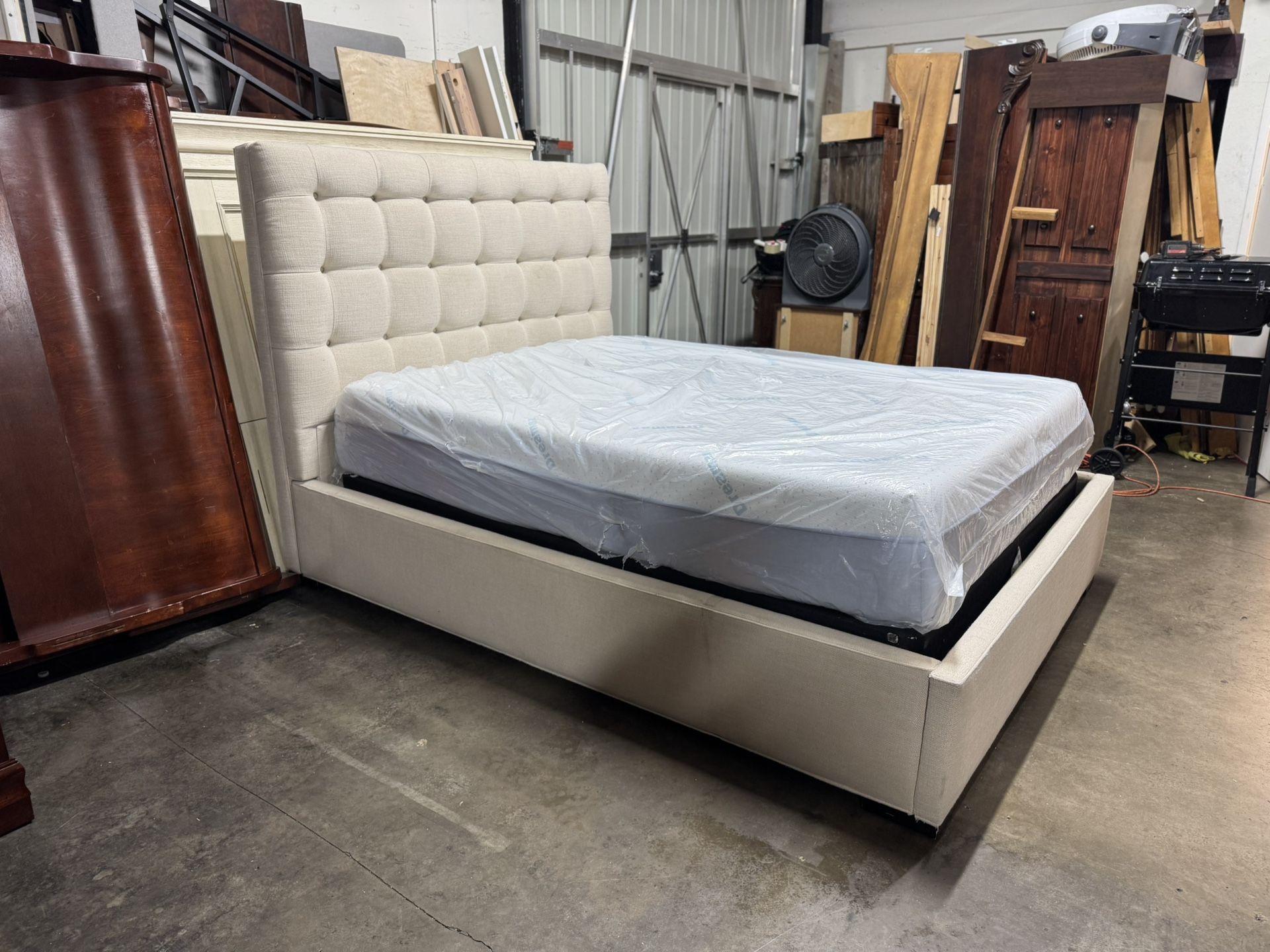 Queen Bed $280