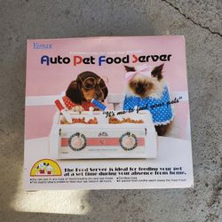 Auto Pet Food Server