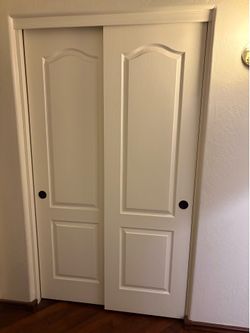 Sliding Closet Door w/ rail