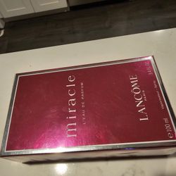 Lancome Miracle 