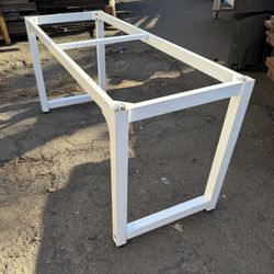 Lightweight Metal Table Base