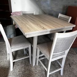 Super Nice Counter Height Dinette Table And 4 Stools