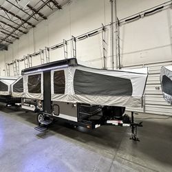RV Pop Up Tent Trailer