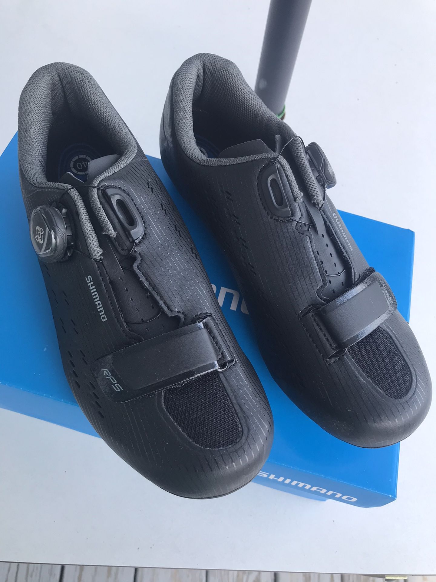 Shimano SH-RP501 Barely Used!! Send me Your Offers!!!