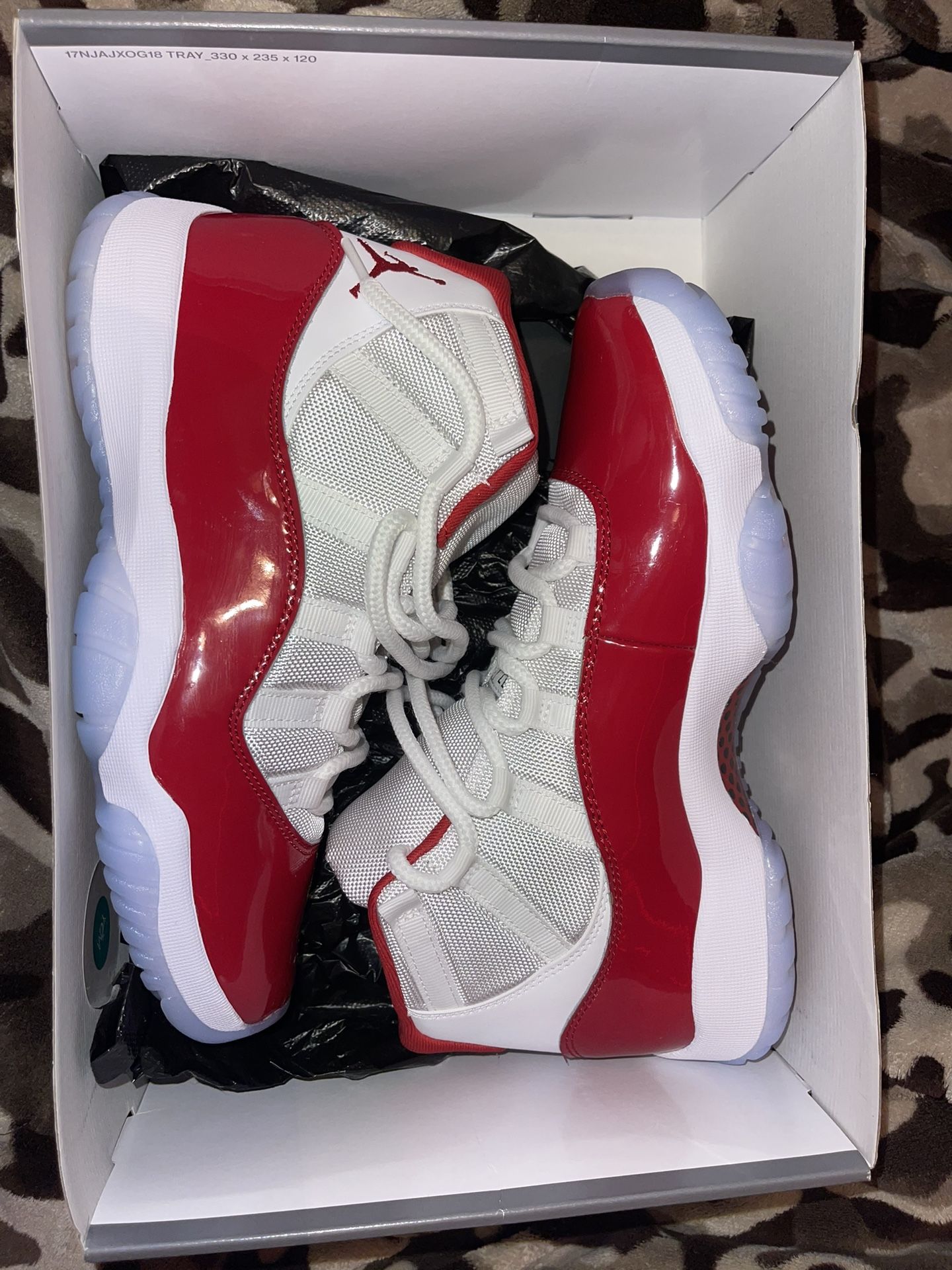 Cherry 11s Size 8