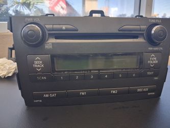 2011 Toyota Corolla OEM  Car Stereo