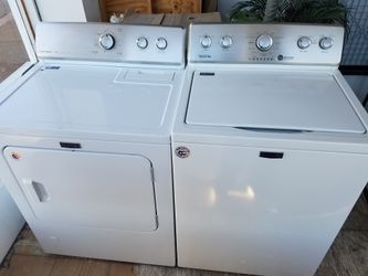 Washer and gas dryer