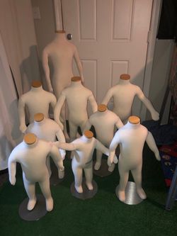 Store mannequin