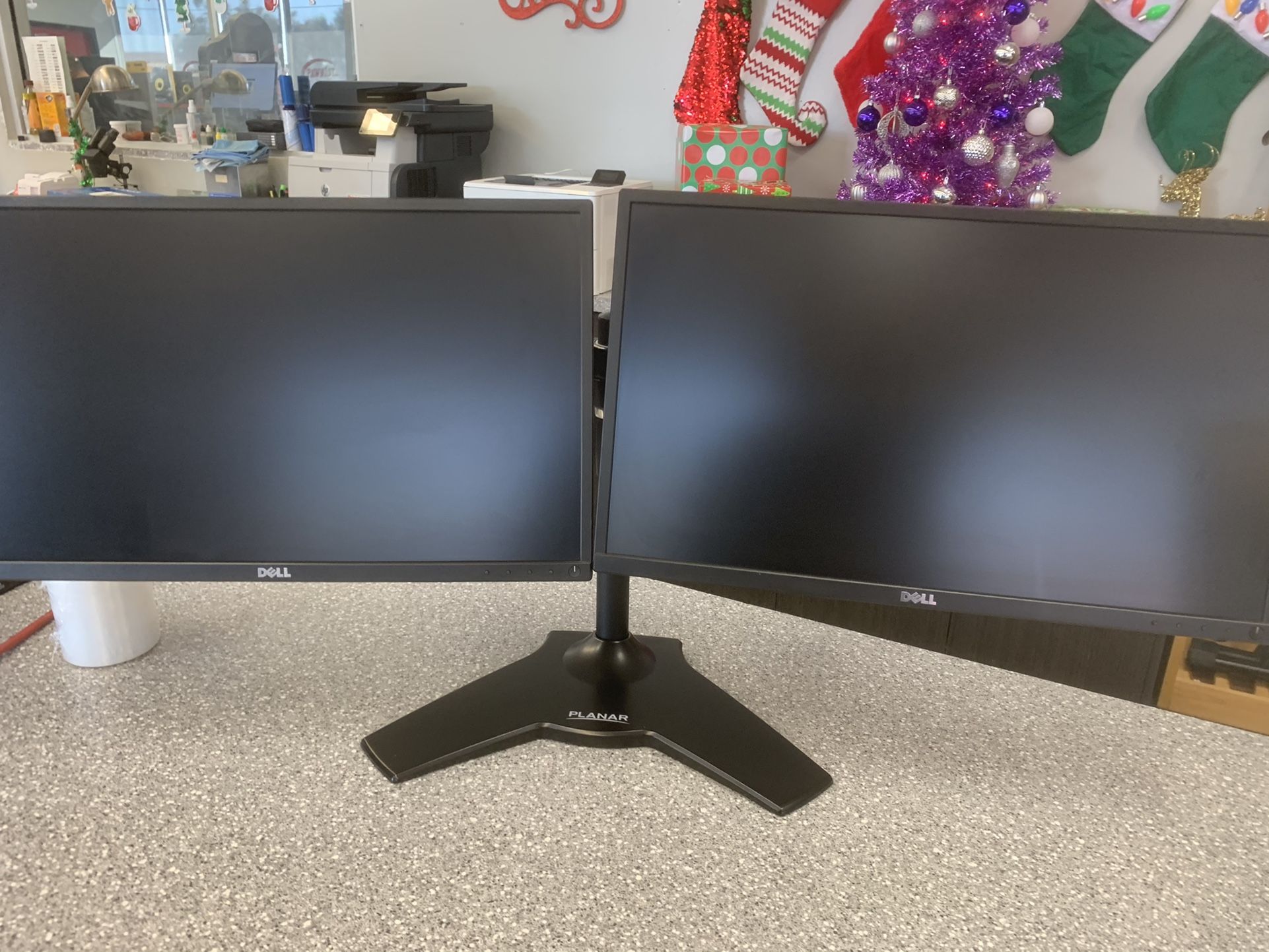 Dell Dual Monitor - With Stand