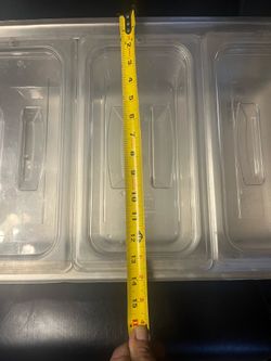 Condiment container with ice keeper