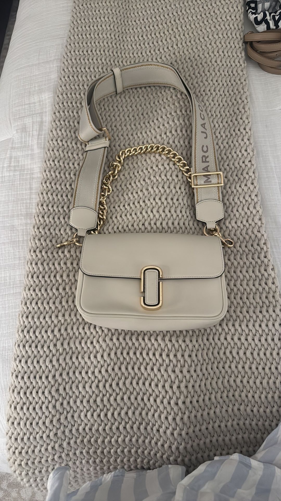 Marc Jacobs Crossbody Leather Bag White