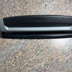 swingline hole puncher