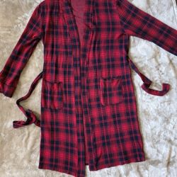 Womens Plaid Red And Black Robe, Size Large