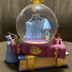 Disney Snow Globe - Cinderella & Step Sisters