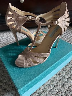 Betsey Johnson Rose Gold Glitter Heels 8.5