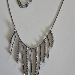 Black Necklace With Rine Stone 