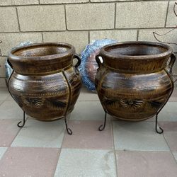 New Flower Pots Made Out Of Clay 