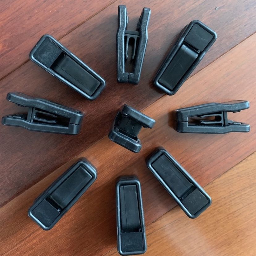 Plastic Hanger Clips