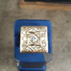 RING STONE 14K 34GR SIZE 10 .STONE