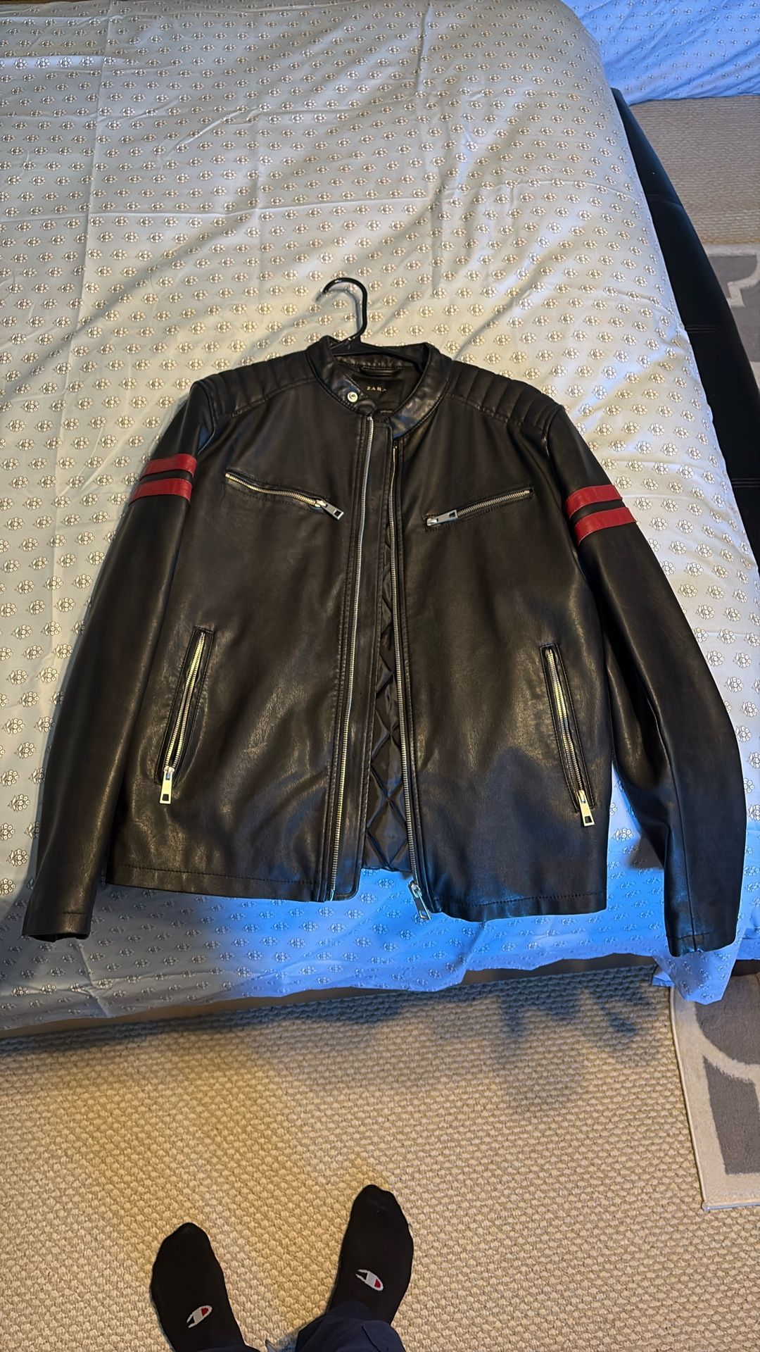 Zara Leather Jacket Medium Men’s 