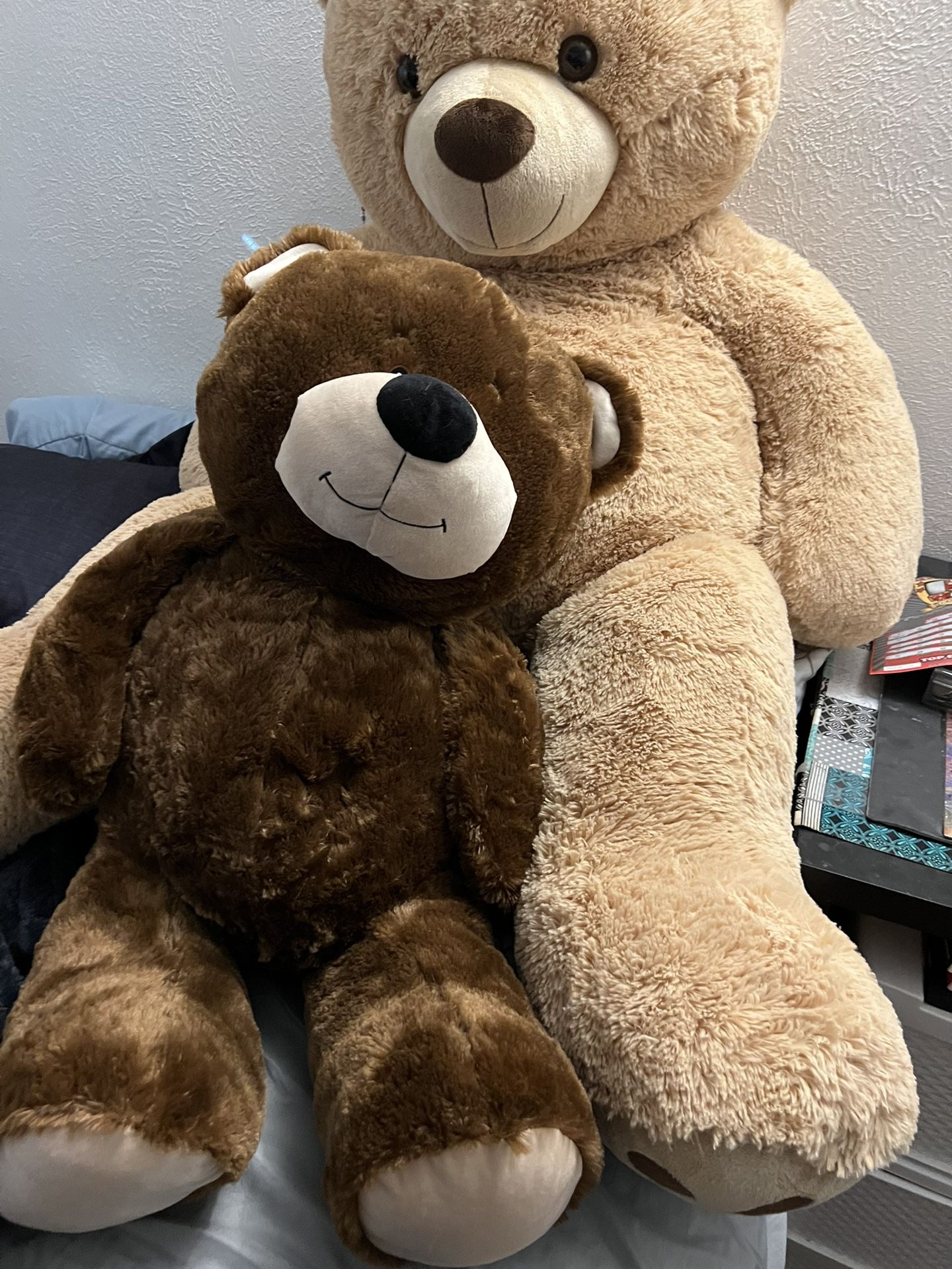 Soft teddy bears