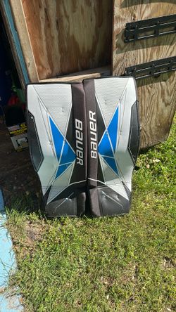 Hockey goalie pads