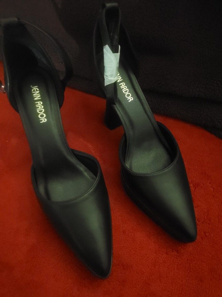 Black Platform Dress Shoe
