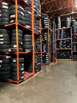 295 35 24 Llantas Nuevas Disponibles 