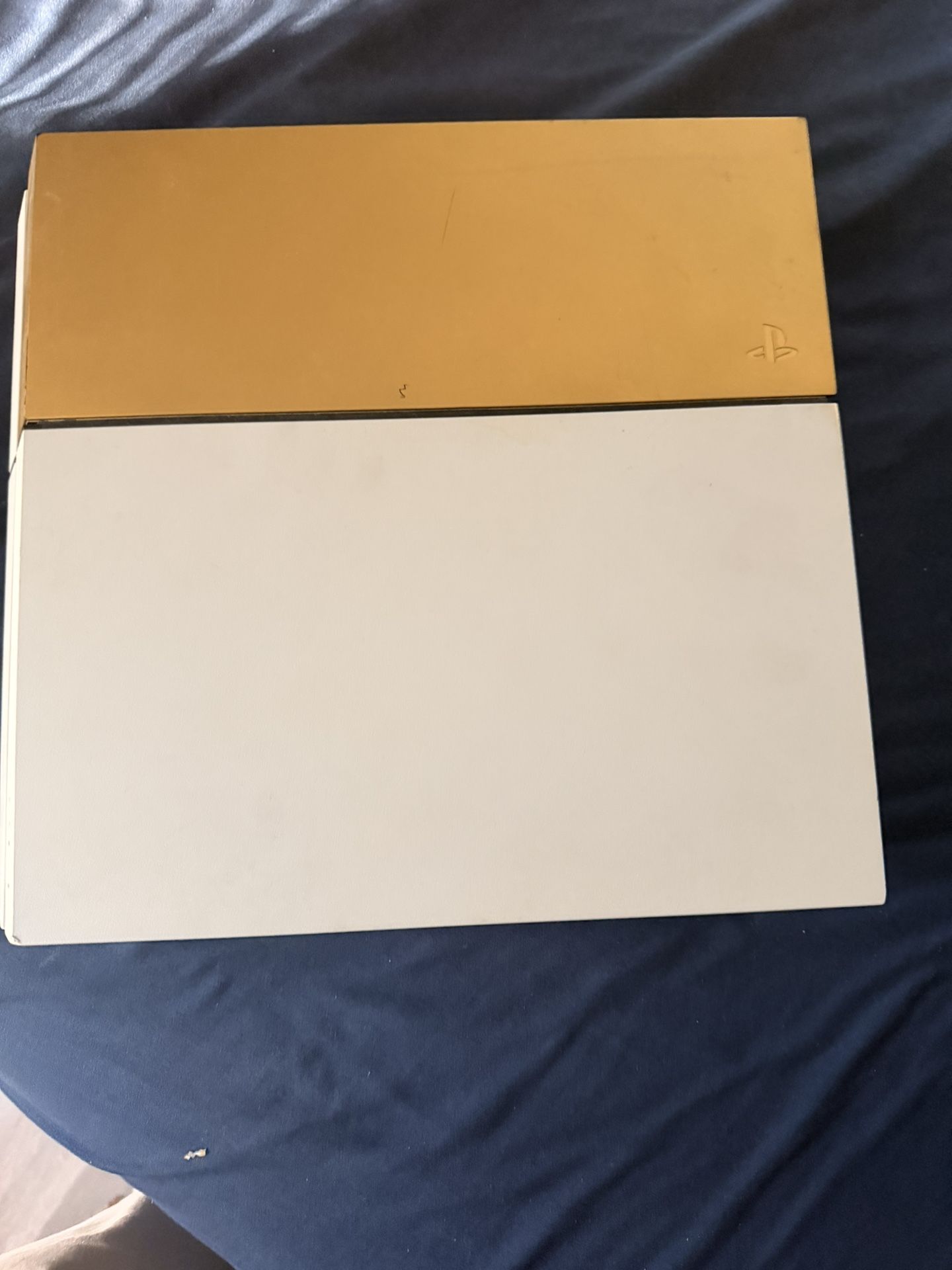 PS4 Console