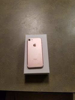 iPhone 7 rose gold factory unlocked