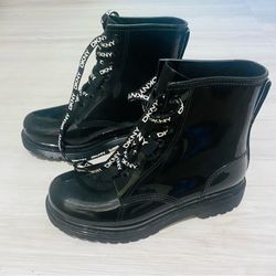 DKNY boots