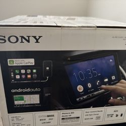 Sony Apple CarPlay Touch Screen Tablet