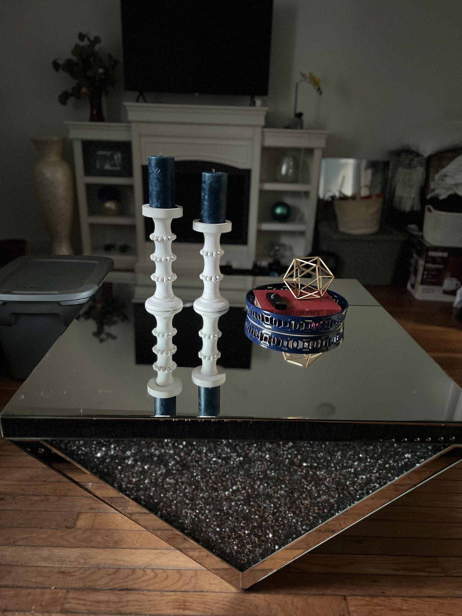 Mirroed Coffee Table