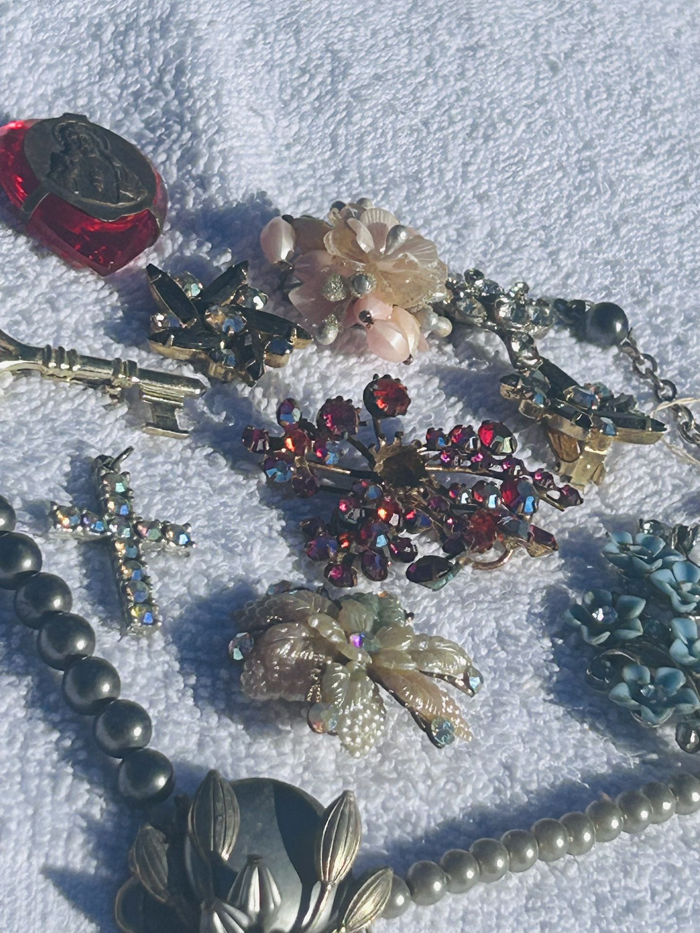 Antique Jewelry For Craft One Of Each Stones Missing Here And There